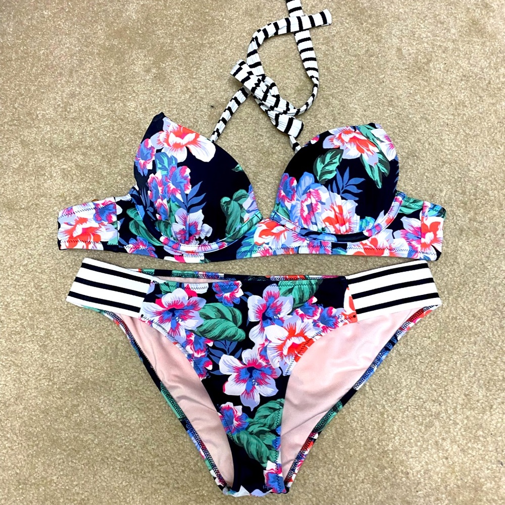Shade & Shore Floral Bikini